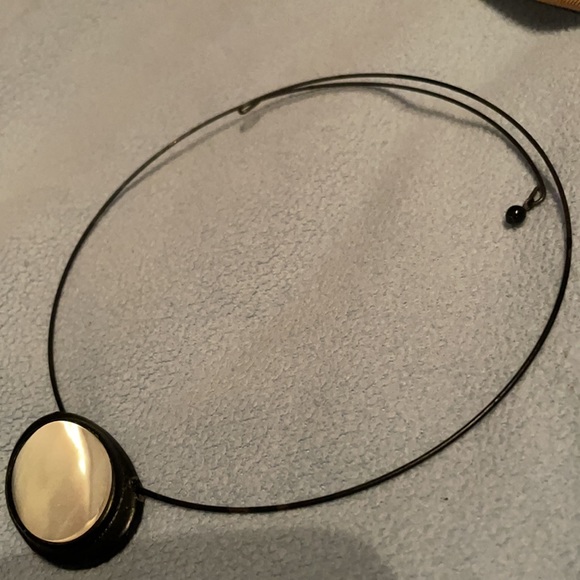 White stone choker - Picture 5 of 5